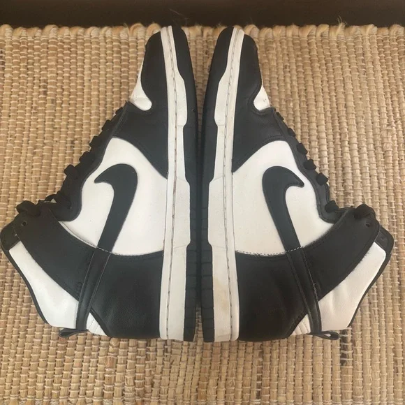 Nike Dunk High Retro Panda Black White University Red Women’s Size 6.5 Sneakers - Picture 4 of 7